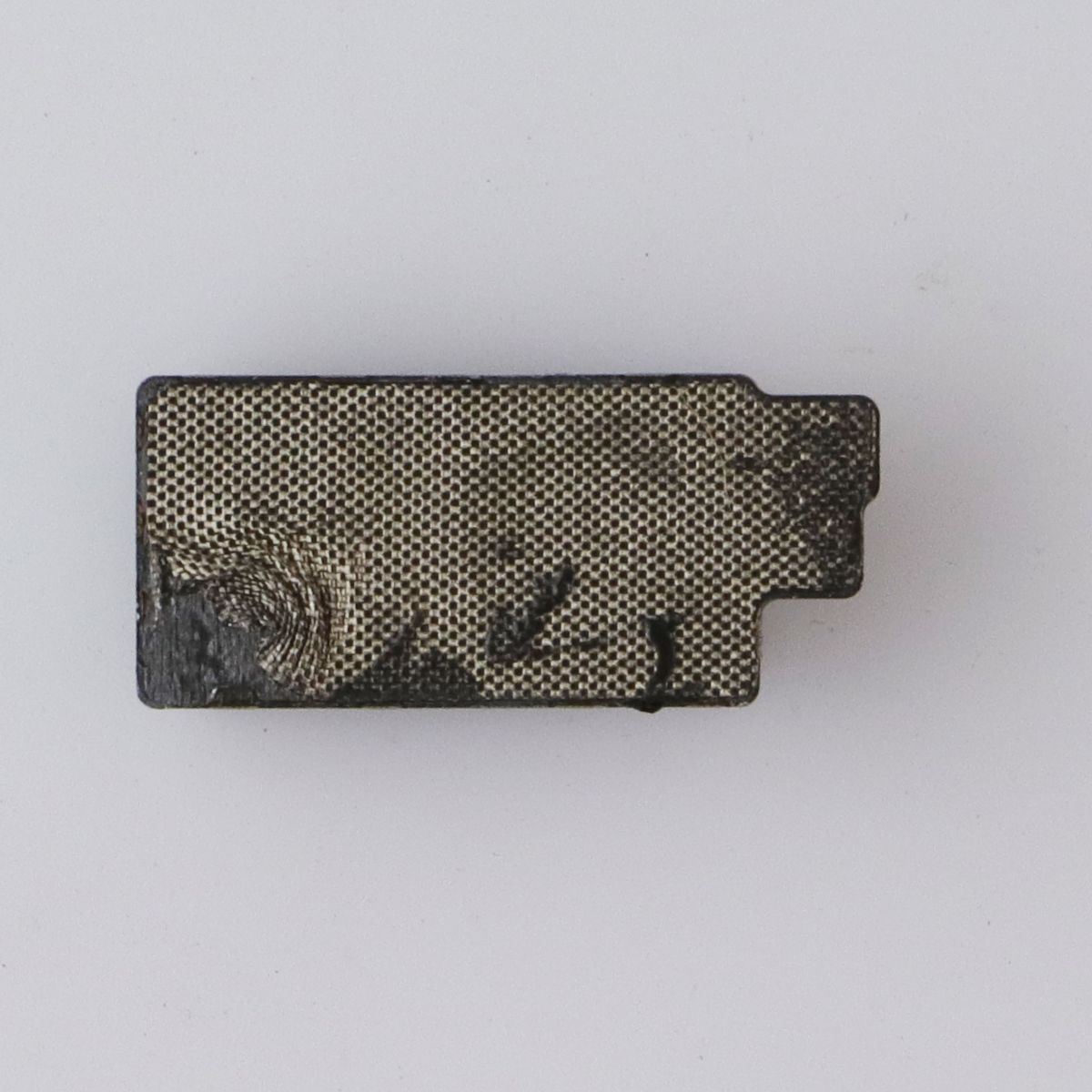 Repair Part - OEM Pull Haptic Engine for Google Pixel 6 Cell Phone - Replacement Parts & Tools Google - Simple Cell Bulk Wholesale Pricing - USA Seller