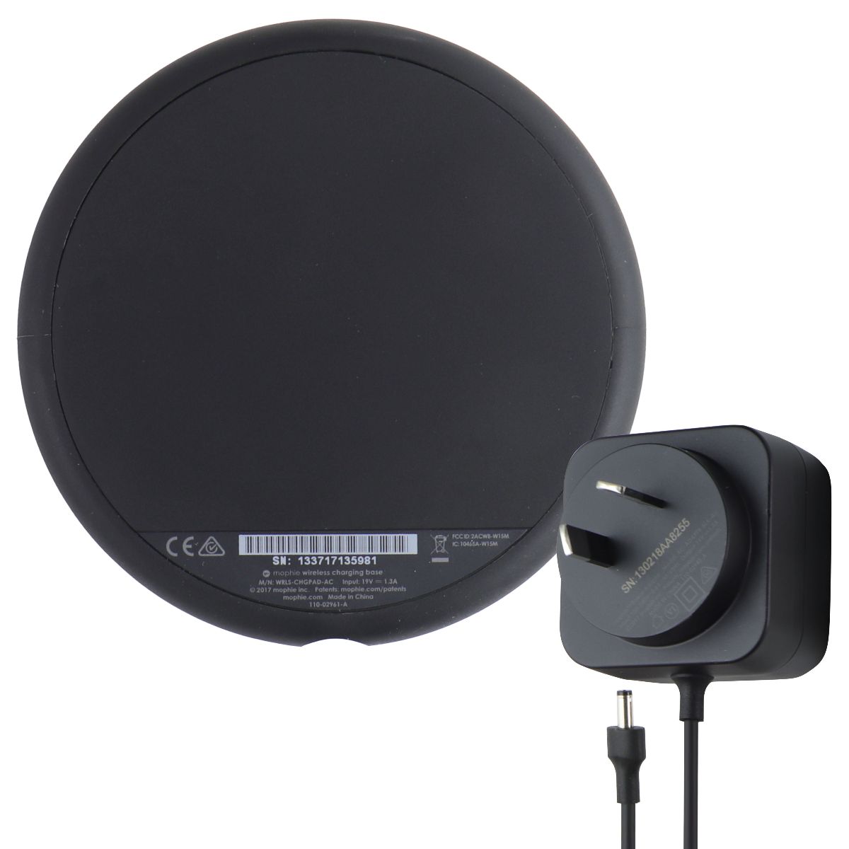 Mophie (Australian Plug) 7.5W Wireless Charging Base Pad for Qi Phones - Black Cell Phone - Chargers & Cradles Mophie - Simple Cell Bulk Wholesale Pricing - USA Seller