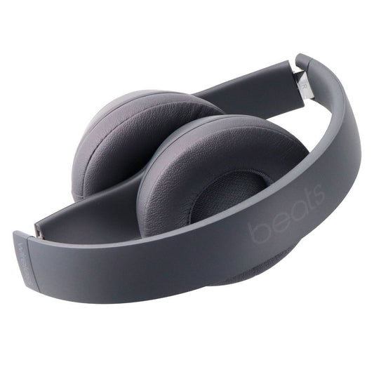 Beats Solo3 Wireless Series On-Ear Headphones - Asphalt Gray (MPXH2LL/A) Portable Audio - Headphones Beats by Dr. Dre - Simple Cell Bulk Wholesale Pricing - USA Seller