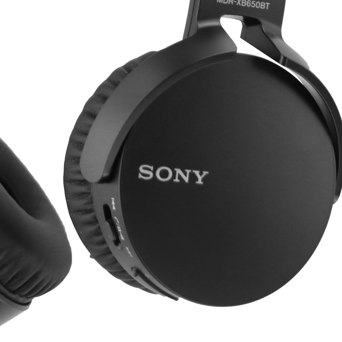 Sony Extra Bass Bluetooth Wireless Headphones - Black (MDRXB650BT/B) Portable Audio - Headphones Sony - Simple Cell Bulk Wholesale Pricing - USA Seller