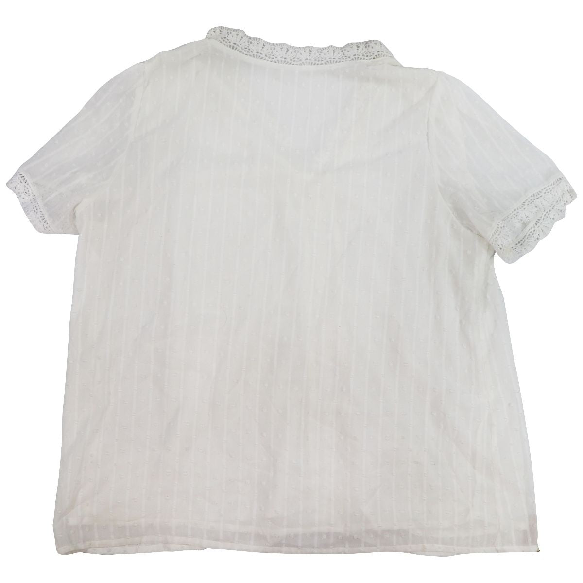 Premium Blouse with Lace Trim Design - Women's Size 2XL - White Other Sporting Goods Unbranded - Simple Cell Bulk Wholesale Pricing - USA Seller