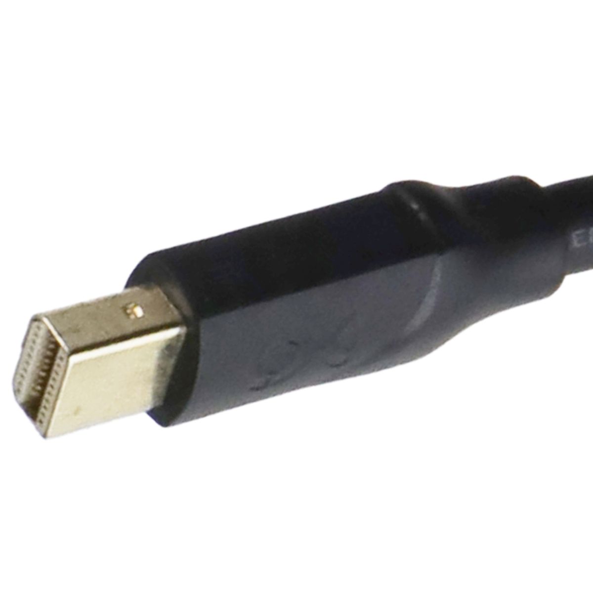 Cable Matters 3 Foot Mini DisplayPort to DisplayPort Cable (4K @ 60Hz) - Black