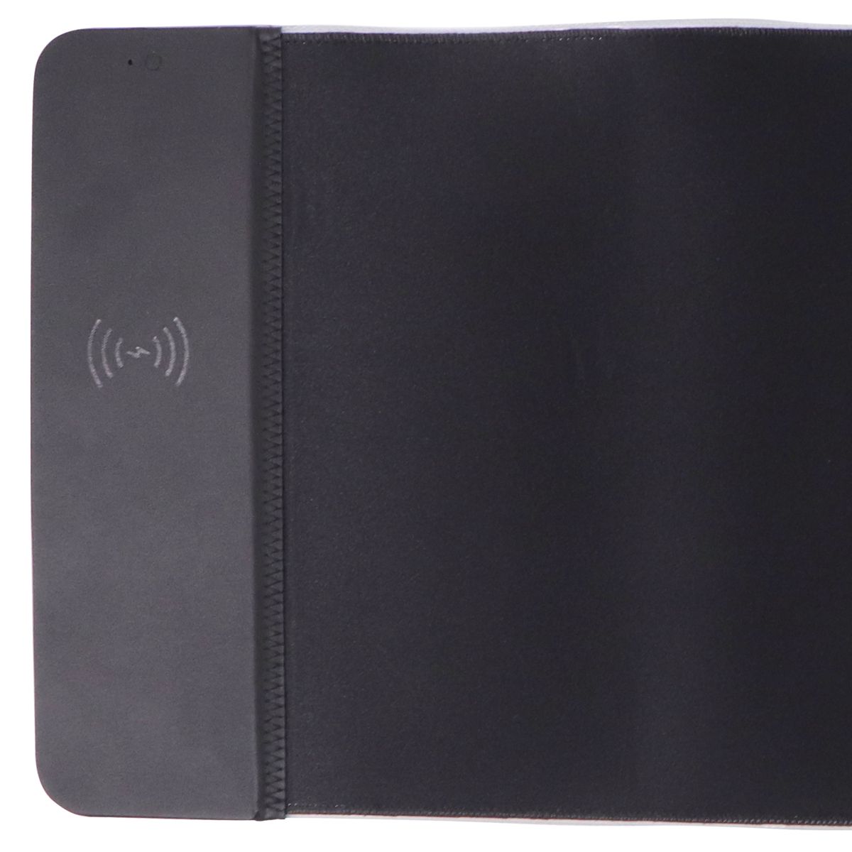 iLive X Large Gaming Mouse Pad with Wireless Charging - Black / RGB (IAMQ212B) Computer Accessories - Mouse Pads & Wrist Rests iLive - Simple Cell Bulk Wholesale Pricing - USA Seller