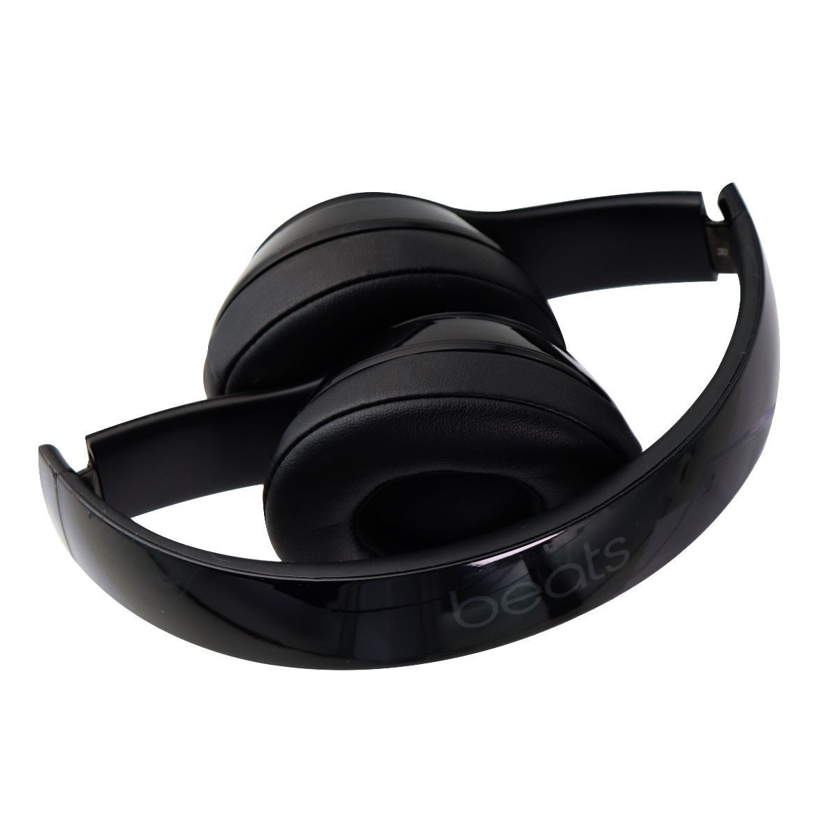 Beats Solo3 Series Wireless On-Ear Headphones - Gloss Black (MNEN2LL/A) Portable Audio - Headphones Beats by Dr. Dre - Simple Cell Bulk Wholesale Pricing - USA Seller